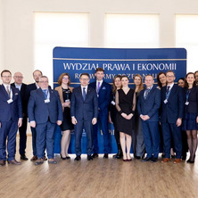 Eksperci debatowali na Uniwersytecie. Partycypacja społeczna w samorządzie