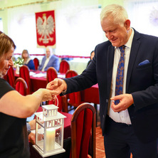 Budżet przyjęty jednogłośnie. Sesja Rady Gminy w świątecznej atmosferze