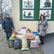 Mieszkańcy Nowej Wsi Wielkiej pokazali wielkie serca. Dary trafiły do schroniska